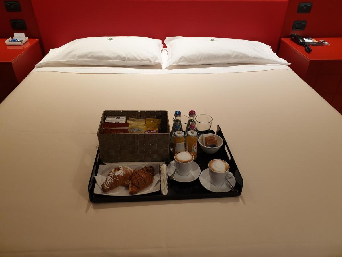 Sweet Motel Verdello Екстериор снимка