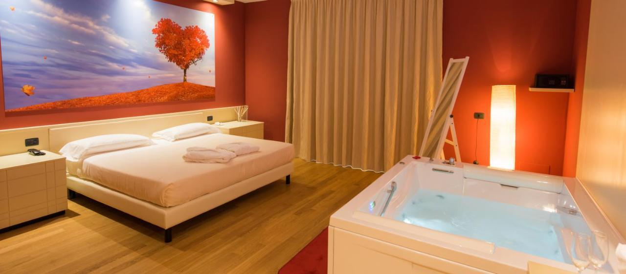 Sweet Motel Verdello Екстериор снимка